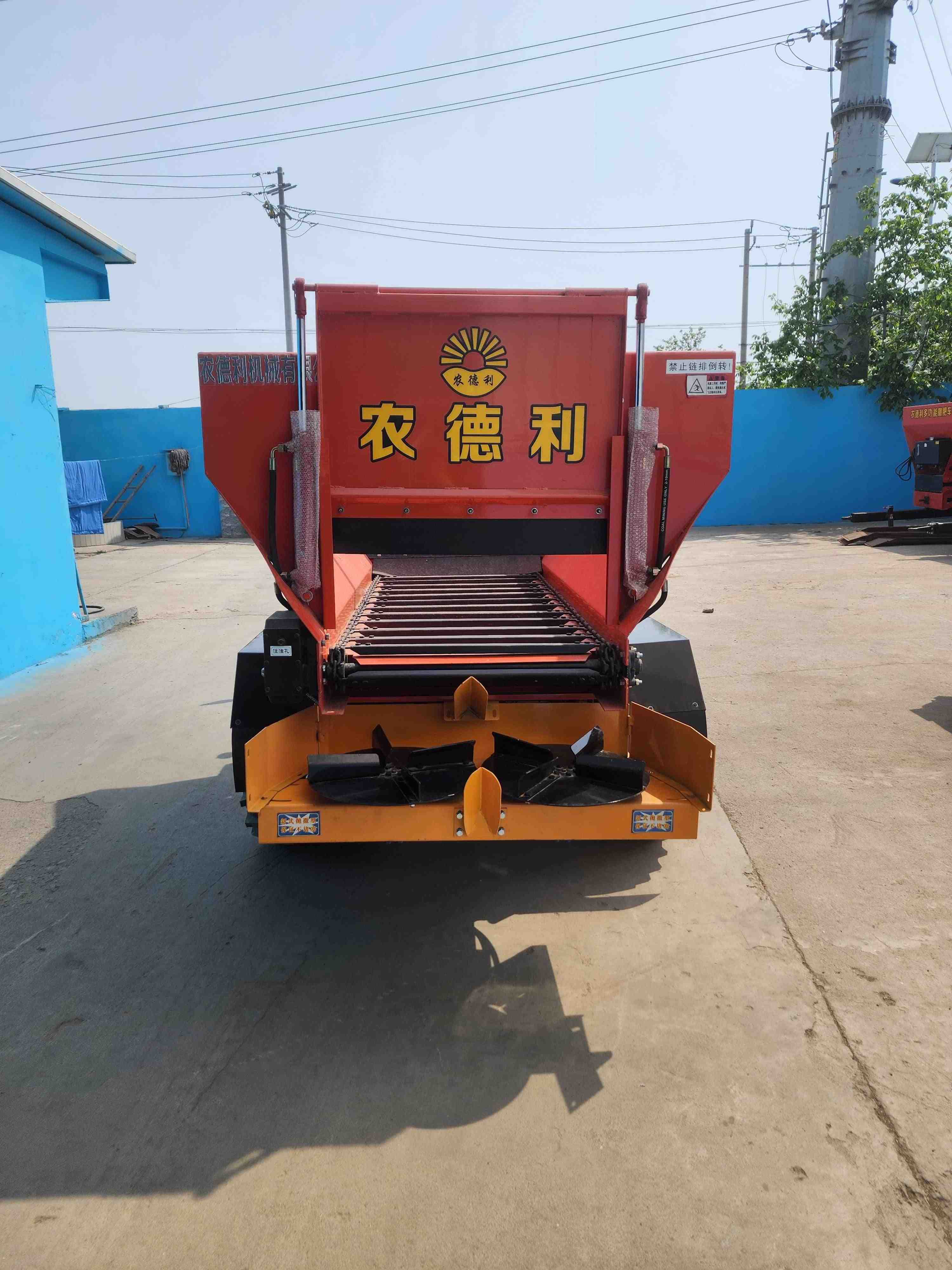 泰州市拉粪车牵引撒粪车 - 推荐